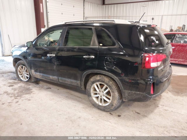 2015 KIA SORENTO LX V6 VIN: 5XYKTDA77FG608099