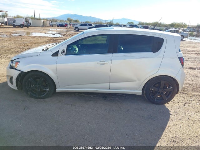 Chevrolet Sonic Rs Auto 2014 1G1JG6SB9E4240982 Image 14
