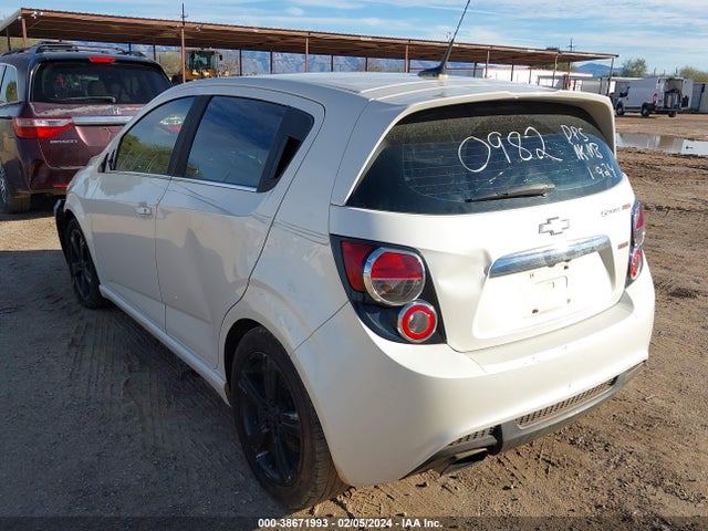 Chevrolet Sonic Rs Auto 2014 1G1JG6SB9E4240982 Image 3