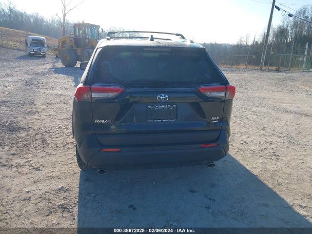 Toyota Rav4 Xle 2021 JTMP1RFV7MD077692 Image 17