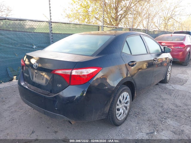 Toyota COROLLA LE 2019 5YFBURHE9KP875751 Image 4