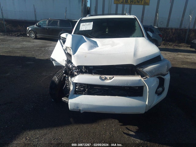 Toyota 4runner Sr5 Premium 2018 JTEBU5JR7J5574697 Image 12