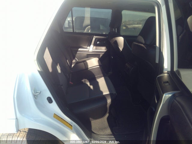 Toyota 4runner Sr5 Premium 2018 JTEBU5JR7J5574697 Image 8