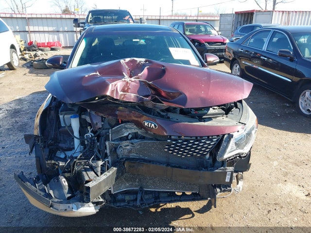 KIA OPTIMA EX 2016 5XXGU4L35GG009902 Image 12