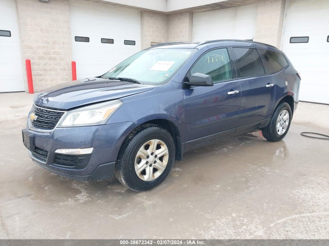 Chevrolet Traverse Ls 2014 1GNKVFKD4EJ142969 Image 2