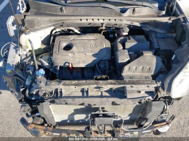 KNDPNCAC4H7148827 KIA Sportage Ex