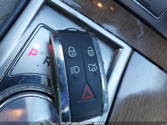 2009 JAGUAR XF SAJWA07C191R33809 Photo 10