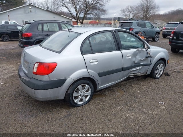 2009 KIA RIO LX VIN: KNADE223796495911