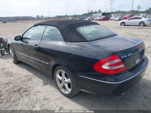2005 MERCEDES-BENZ CLK 320 VIN: WDBTK65J55F135053