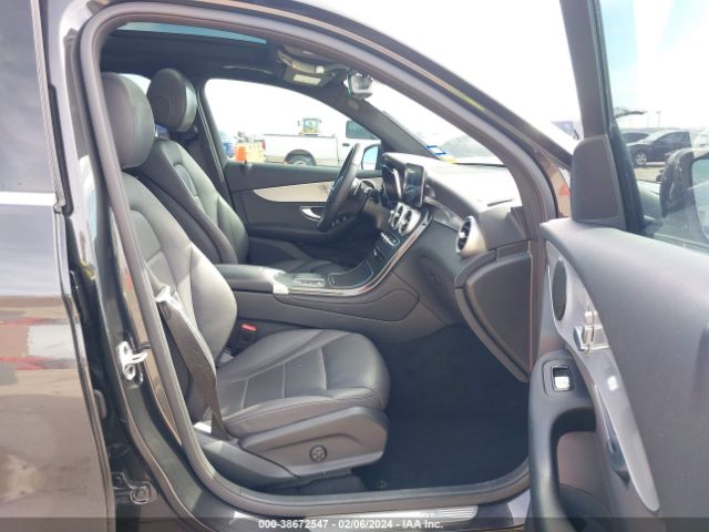 W1N0G8DB1MV322055 Mercedes-Benz Glc 300 Suv