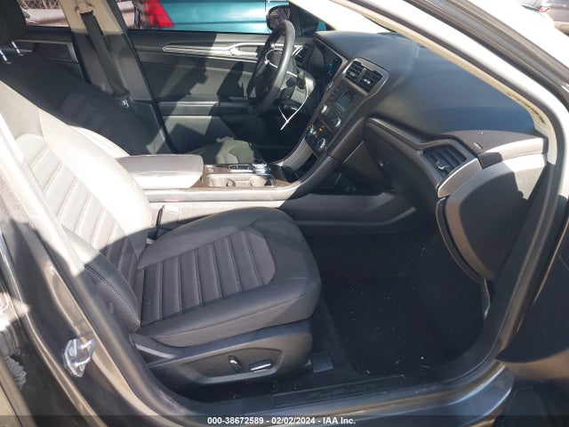 Ford FUSION SE 2018 3FA6P0HD4JR182418 Image 5