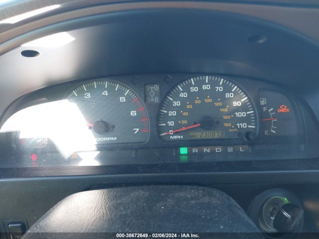 2001 TOYOTA 4RUNNER SR5 V6 VIN: JT3HN86R510358306