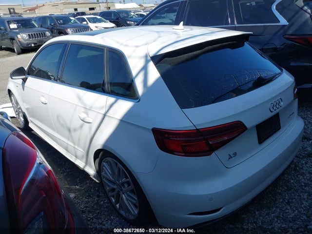 WAUTPBFF1JA070521 Audi A3 E-tron 1.4t Premium/1.4t Tech Premium