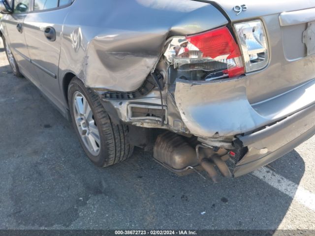 2005 SAAB 9-3 YS3FB49S351036744 Photo 5