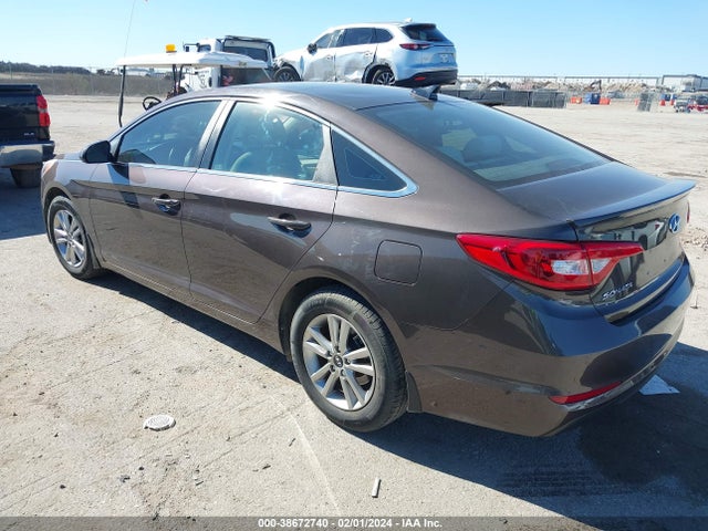 2015 HYUNDAI SONATA SE VIN: 5NPE24AFXFH178245