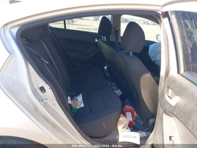 3KPFK4A74HE040530 KIA FORTE LX