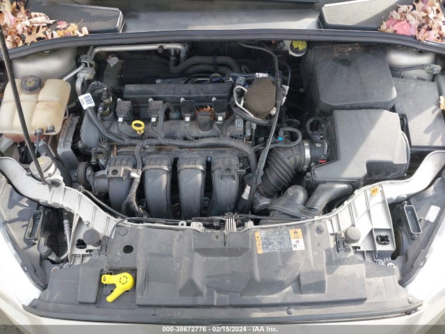 Ford FOCUS SE 2015 1FADP3K29FL386752 Image 10