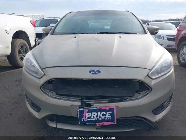 Ford FOCUS SE 2015 1FADP3K29FL386752 Image 12