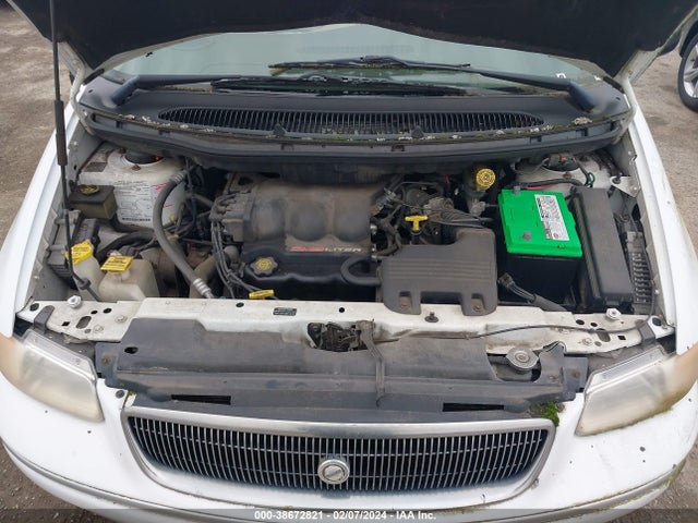 1996 CHRYSLER TOWN & COUNTRY LXI VIN: 1C4GP64L3TB112365