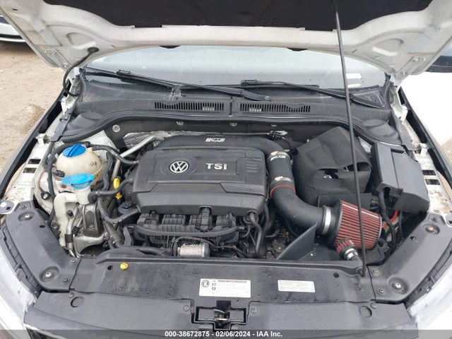 3VWD17AJ8FM237319 Volkswagen Jetta 1.8t Se