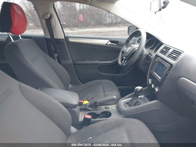 3VWD17AJ8FM237319 Volkswagen Jetta 1.8t Se
