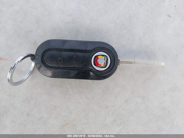 2013 FIAT 500 3C3CFFFH9DT574640 Photo 10