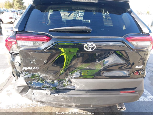 2024 TOYOTA RAV4 XLE PREMIUM VIN: 2T3C1RFV9RC253054