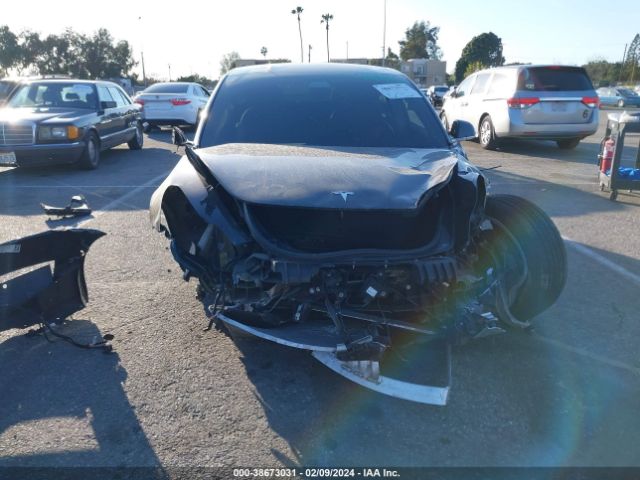 5YJ3E1EB8KF199964 Tesla Model 3 Long Range/performance