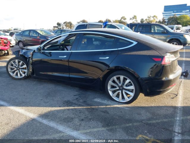 5YJ3E1EB8KF199964 Tesla Model 3 Long Range/performance