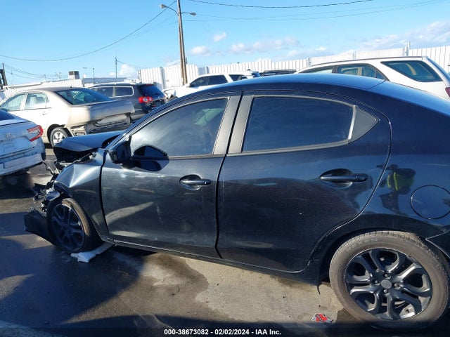 Scion IA 2016 3MYDLBZVXGY106878 Image 14