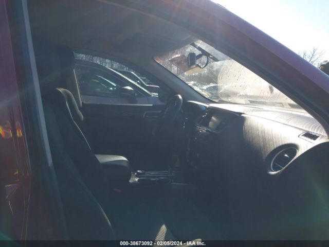 5N1DR2MM5JC652821 Nissan Pathfinder Sv