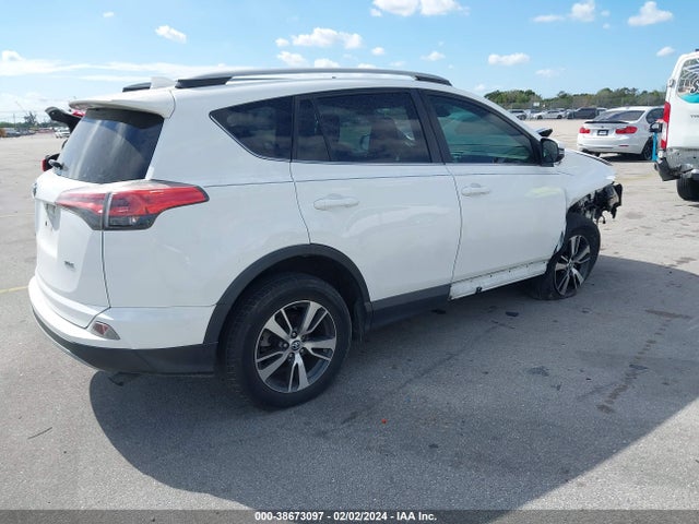 Toyota Rav4 Xle 2018 2T3WFREV7JW522316 Image 4