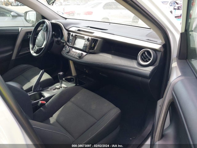 Toyota Rav4 Xle 2018 2T3WFREV7JW522316 Image 5