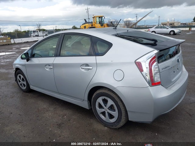 Toyota Prius 2015 JTDKN3DU1F0478719 Image 16