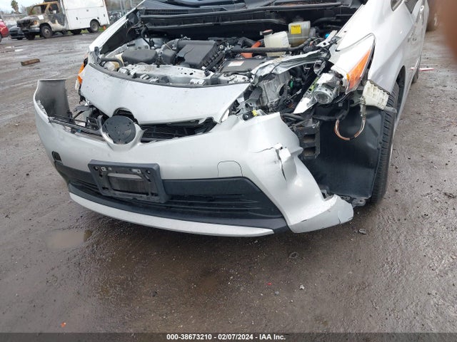 Toyota Prius 2015 JTDKN3DU1F0478719 Image 19
