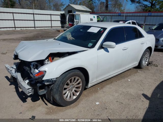 2C3CCAAG8EH211704 Chrysler 300