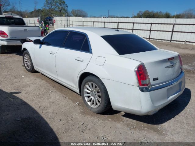 2C3CCAAG8EH211704 Chrysler 300