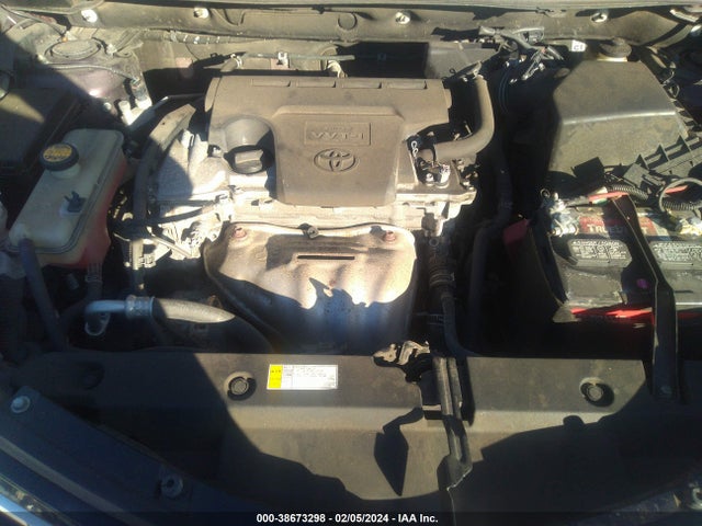 Toyota RAV4 LE 2018 2T3BFREV8JW811428 Image 10