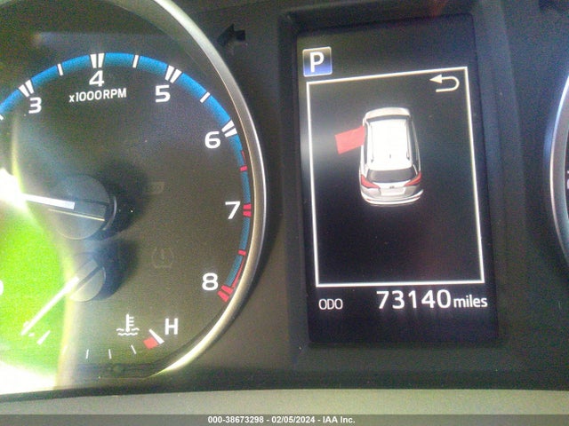 Toyota RAV4 LE 2018 2T3BFREV8JW811428 Image 15
