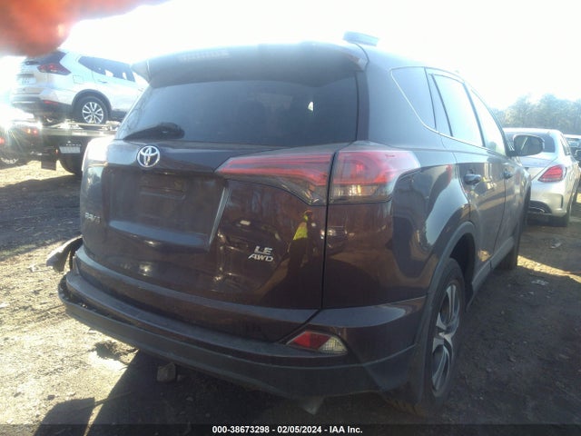 Toyota RAV4 LE 2018 2T3BFREV8JW811428 Image 4