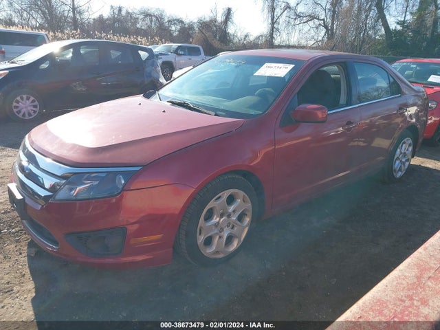 38673479 :رقم المزاد ، 3FAHP0HA8AR123225 vin ، 2010 Ford Fusion Se مزاد بيع