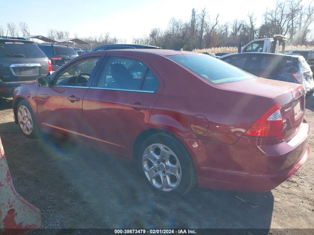 38673479 :رقم المزاد ، 3FAHP0HA8AR123225 vin ، 2010 Ford Fusion Se مزاد بيع