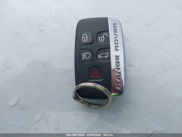 SALVC2RX7JH284618 Land Rover Range Rover Evoque Landmark Edition/se Premium
