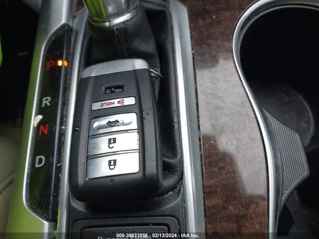 Acura TLX 2018 19UUB1F37JA000643 Image 11