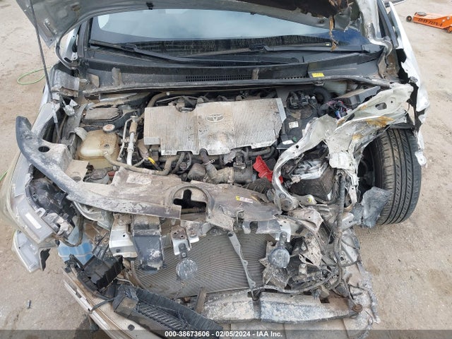 Toyota Prius Two 2017 JTDKBRFU0H3565974 Image 10