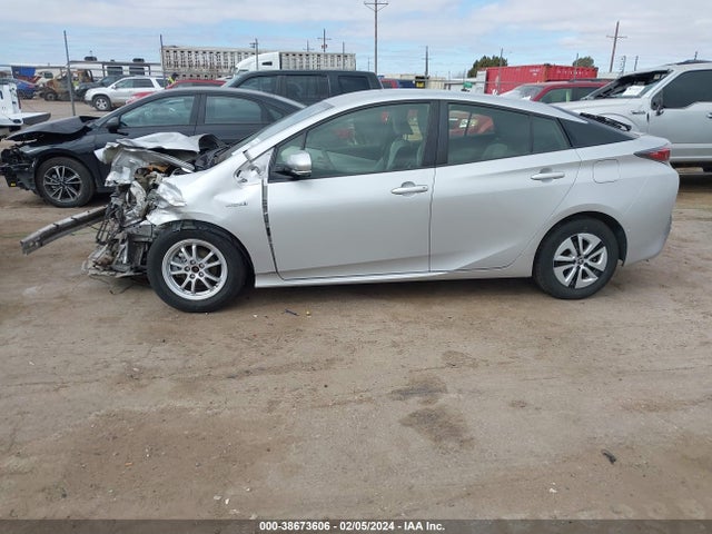 Toyota Prius Two 2017 JTDKBRFU0H3565974 Image 14