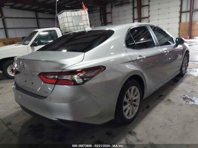 Toyota CAMRY LE 2023 4T1C11AK3PU107218 Image 4