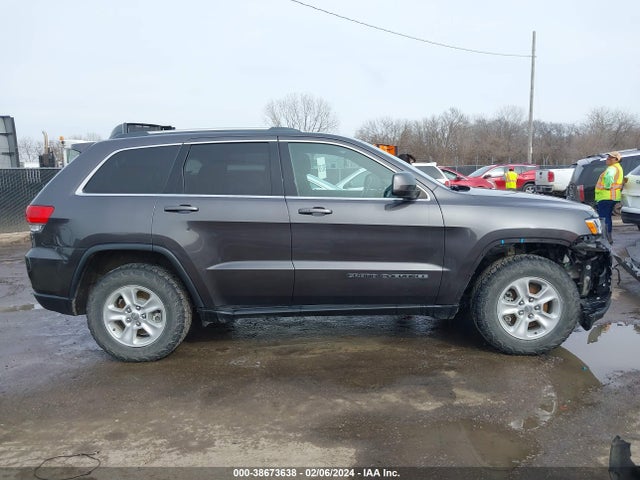 2017 JEEP GRAND CHEROKEE LAREDO 4X4 VIN: 1C4RJFAG3HC853912