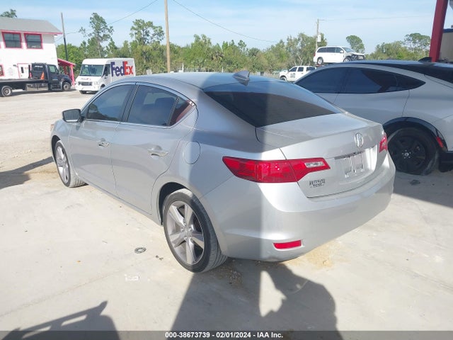 2015 ACURA ILX 2.0L VIN: 19VDE1F35FE004838