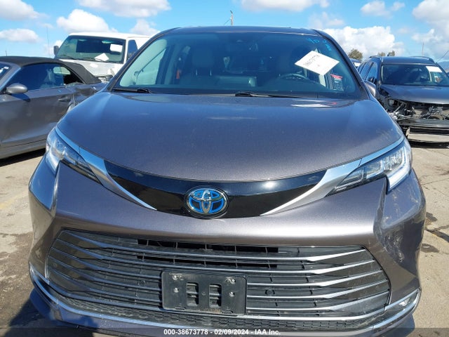 Toyota Sienna Limited 2021 5TDZRKEC2MS042801 Image 12